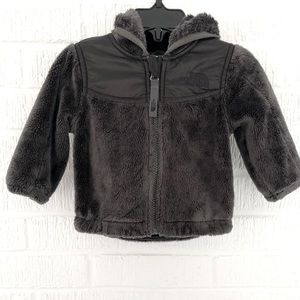 Super cozy 3-6 month the North Face Oso Jacket